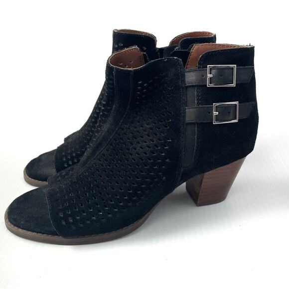 Vionic Chrysaa perforated design peep toe bootie decorative buckles side zip 8.5 - Picture 1 of 9